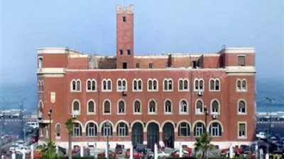 الإسكندرية: إعداد خريجين قادرين علي المنافسة بسوق العمل المحلي والعالمي
