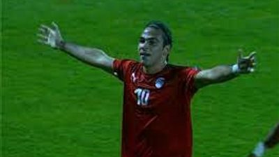صلاح باشا يكشف حقيقة تفاوض الأهلي معه ومشاركته مع المنتخب الأول.. فيديو