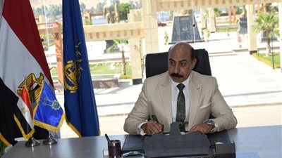 محافظ أسوان يعتمد درجات النزول بالحد الأدنى للتنسيق للقبول لبعض المدارس والتخصصات