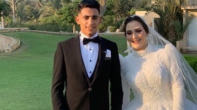 ألف مبروك للعروسين وبالرفاء والبنين