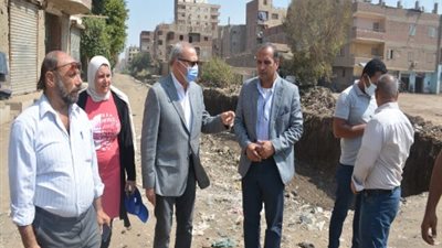 محافظ القليوبية يتفقد عدد من المشروعات الجاري تنفيذها بـ ٣ مدن