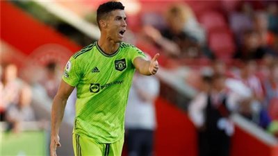 صدمة لـ الدون .. بوروسيا دورتموند يرفض التعاقد مع رونالدو