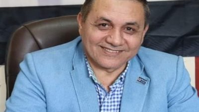 مدير ووكيل تعليم غرب شبرا الخيمة يهنئان اوائل الطلاب على مستوى القليوبية