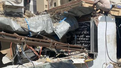 جهاز 6 اكتوبر ينفذ حملة إشغالات وإزالات بالتعاون مع شرطة التعمير.. بالصور