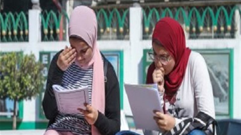 طلاب الثانوية العامة
