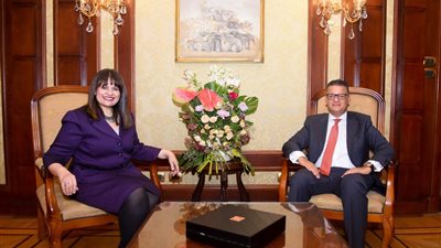 وزيرة الهجرة تستقبل رئيس لجنة حقوق الإنسان بمجلس النواب لبحث تنسيق الجهود التنفيذية والتشريعية