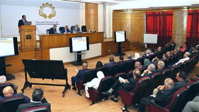 رئيس هيئة التنمية الصناعية يكشف تعديلات أحكام قانون التراخيص الجديدة.. بالصور