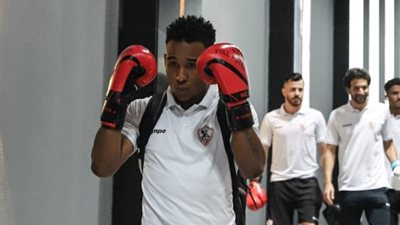 ماذا يعنى احتفال لاعبى الزمالك بقفازات الملاكمة.. الرد مثير من حساب الزمالك على تويتر