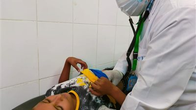 الكشف الطبي على٢٦٠٠ مريض بالقافلة الطبية بكفر صقر