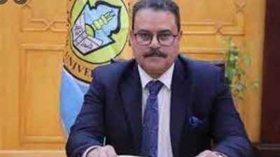 نائب رئيس جامعة الأزهر يتابع اختبارات القدرات بمعهد التمريض