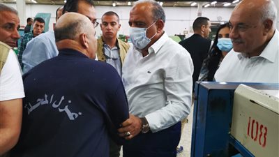 وزير قطاع الأعمال العنصر البشري دور رئيسي في إنجاح مشروع التطوير