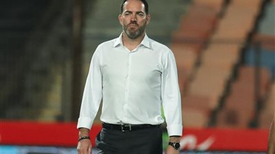 وكيل سواريش: لم يخطرنا احد رسميا بالرحيل عن الاهلى