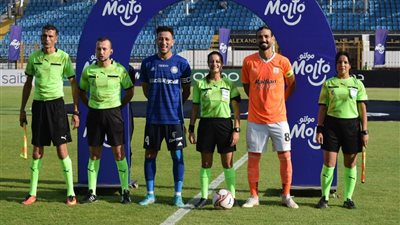 التحكيم النسائى يواصل ظهوره فى الملاعب المصرية .. صور