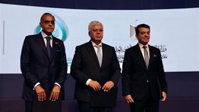 وزير التعليم العالي يشهد مراسم إطلاق مشروع الشهادات الدولية المهنية فى التدريس
