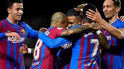قبل ساعات من غلق الميركاتو.. برشلونة يفسخ عقد مهاجمه