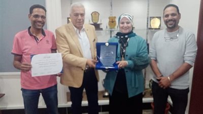تعليم الإسماعيلية ثالث الجمهورية في مهرجان الفنون المسرحية..صور