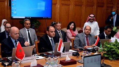 وزير التجارة والصناعة: تحقيق المزيد من التعاون في مجالات العمل العربي