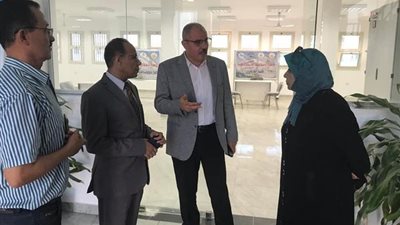 مندور يتفقد مقر التقديم لجامعة الإسماعيلية الأهلية..صور