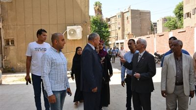 نائب رئيس جامعة أسيوط يواصل جولاته التفقدية لقطاع المدن الجامعية