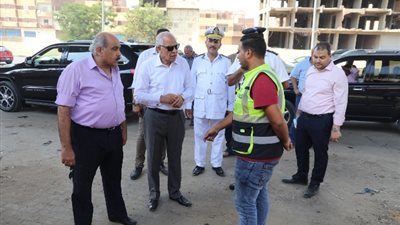 محافظ الجيزة : ساحات انتظار ومواقع خدمية جديدة بالعمرانية