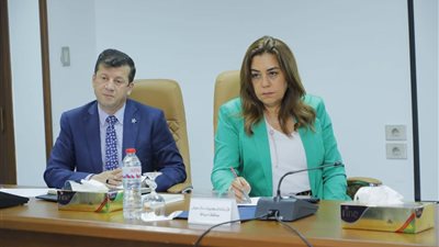 محافظ دمياط تتابع معدلات تنفيذ مشروعات المبادرة الرئاسية 