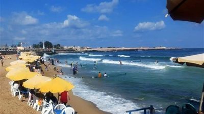 المصايف تفرغ حمولاتها واعضاء النواب والشيوخ بمقدمة العائدين