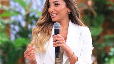 دينا الشربيني: أصيبت بكورونا 5 مرات وأهلي كانوا مرعوبين مني