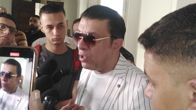 رد نارى من مصطفى كامل على استقالة هانى شاكر