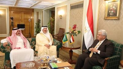 عاشور يناقش استعدادات إقامة حفل توزيع جائزة الملك عبدالله العالمية للترجمة