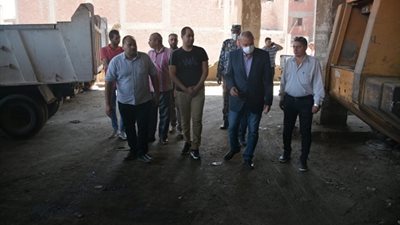 الهجان يتابع ازالة الإشغالات وتحرير 30 محضر فى شرق وغرب شبرا الخيمة
