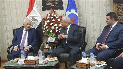 وصول وزير التربية والتعليم السويس لافتتاح عددا من المدارس بعد التطوير