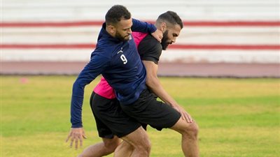كواليس رحيل مهاجم الزمالك وانتقاله للمصرى البورسعيدى