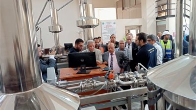 رسلان يزور فرع خدمة العملاء المميكن بمياه القاهرة