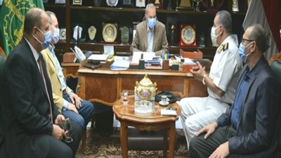 محافظ القليوبية يتابع دفع أعمال المرحلة الثانية لتطوير طريق فريد ندا