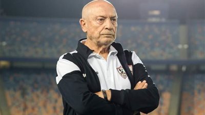 بفرمان فيريرا.. الزمالك يكتفي بهذا الثنائى فى الجبهة اليمنى