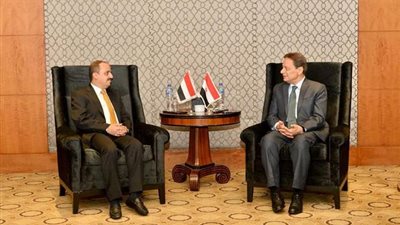 كرم جبر: نتمني هدوء الأمور في اليمن ويعود سعيد سندًا للعروبة والإسلام