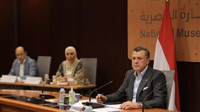 وزير السياحة يترأس أول اجتماع لمجلس إدارة متحف الحضارة