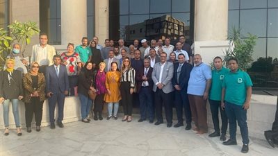 قطار التحالف الوطنى يصل الى الاقصر.. صور