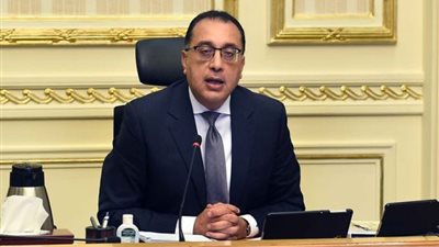 رئيس الوزراء: الدولة مهتمة باستكمال تطوير منفذ السلوم البري