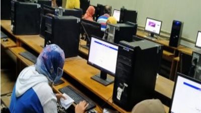 الجامعات تواصل توقيع الكشف الطبي على طلابها الجدد