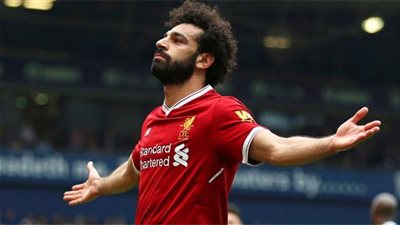 محمد صلاح يزاحم رونالدو على جائزة الأفضل بالدوري الإنجليزي