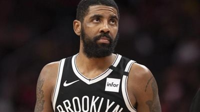 لاعب كرة سلة يرفض عرضا بـ100 مليون دولار لسبب غريب