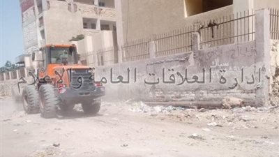 حملات نظافة مكثفة بمحيطات مدارس الإسماعيلية استعدادا للعام الجديد