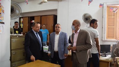 الداوي يشدد علي سرعة الإنتهاء من أعمال تقنين أراضى أملاك الدولة بقنا