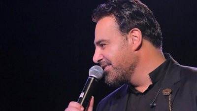 عاصي الحلاني يشوق جمهوره لأغنيته الجديدة أربعين خمسين