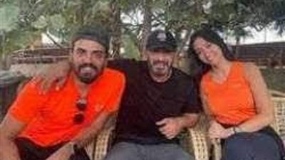 اسلام جمال وعروسته برفقة احمد السقا