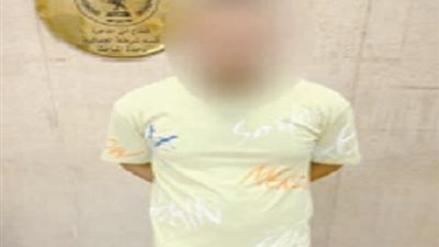 سباك الخليفة.. أيده خفيفة