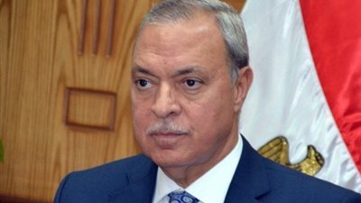 الهجان يوجه بشن حملات للتأكد من إلتزام المحال والمطاعم بمواعيد الغلق
