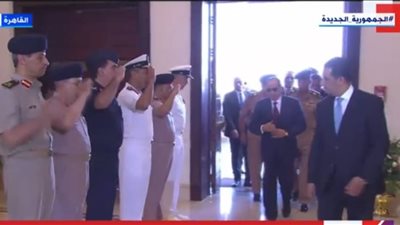 السيسي يصل مقر انعقاد الندوة التثقيفية للاحتفال بذكرى انتصارات أكتوبر