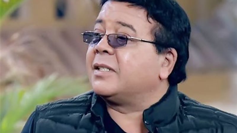 الفنان أحمد آدم